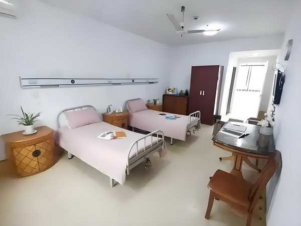 深圳积分入户代理_董璇婚后情况曝光！不愿丈夫和女儿住一起，与其分居，倪萍很担忧 人护老年理理专业念引进