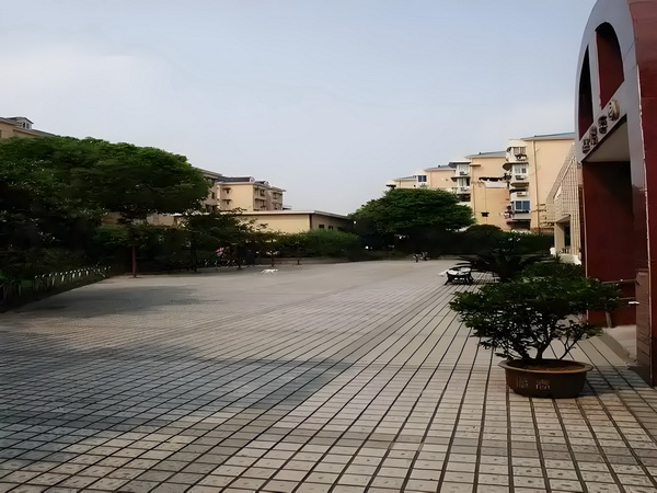 办深圳户口得多少钱_重绘仙侠世界《凡人修仙传》开播 重绘仙侠世项目一个